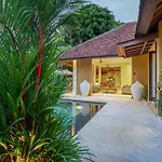 Asrina Villa\'S Seminyak