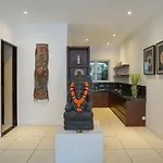 Asrina Villa\'S Seminyak