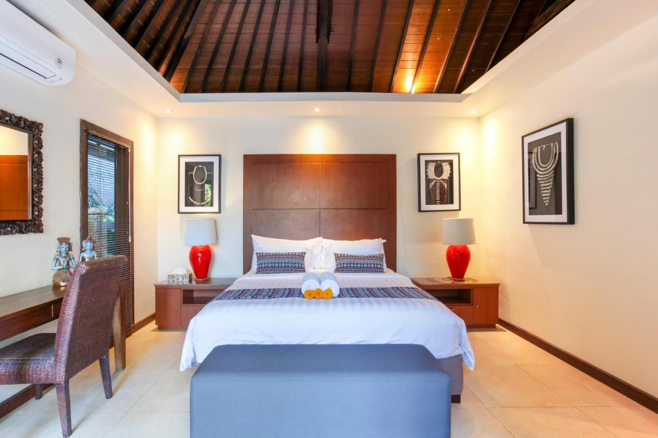 Villa Asrina Villa's *