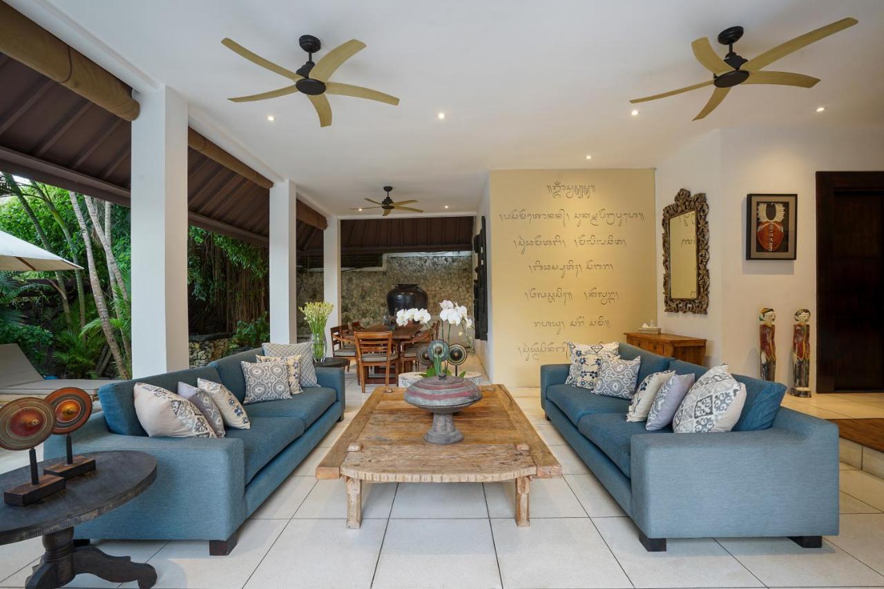 Villa Asrina Villa's *